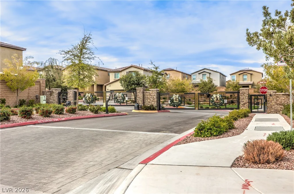 10963 Lancaster Park, Las Vegas, NV 89166