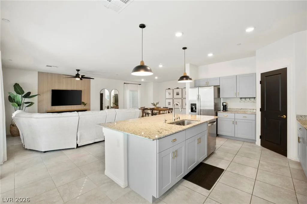 10963 Lancaster Park, Las Vegas, NV 89166