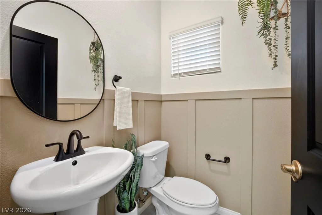10963 Lancaster Park, Las Vegas, NV 89166
