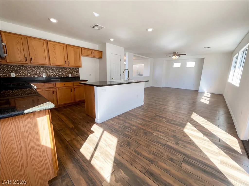 4378 Mangrove Bay, Las Vegas, NV 89147