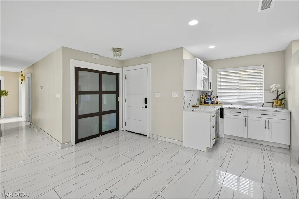 431 Fogg, Las Vegas, NV 89110