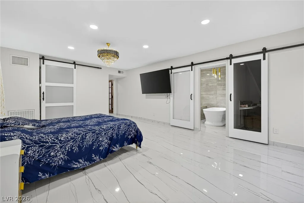 431 Fogg, Las Vegas, NV 89110
