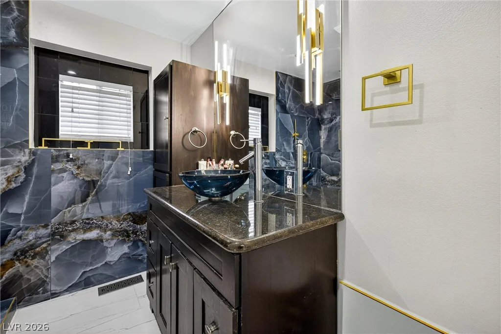 431 Fogg, Las Vegas, NV 89110