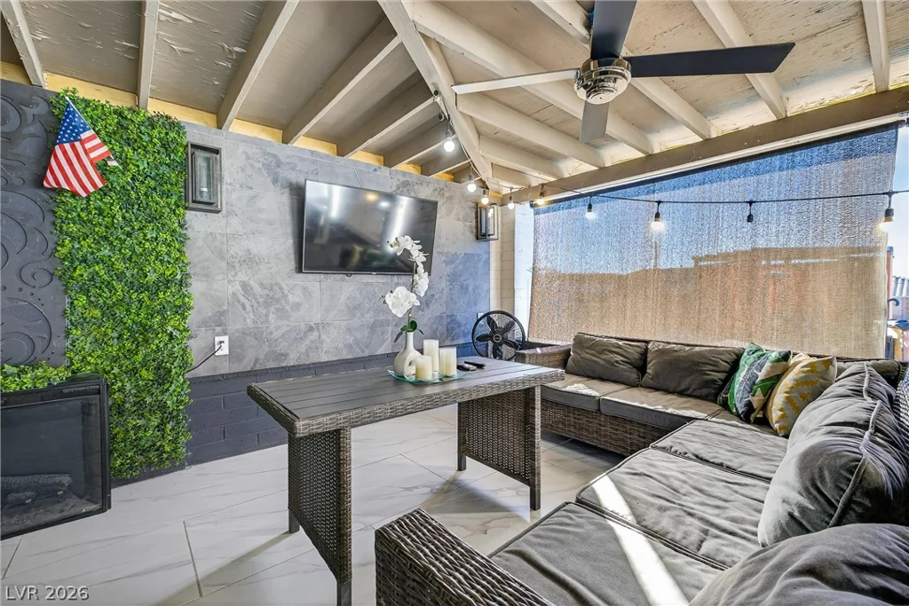 431 Fogg, Las Vegas, NV 89110