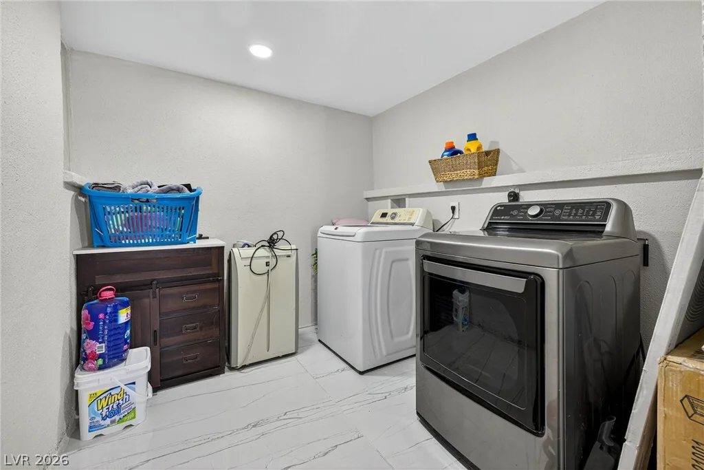 431 Fogg, Las Vegas, NV 89110