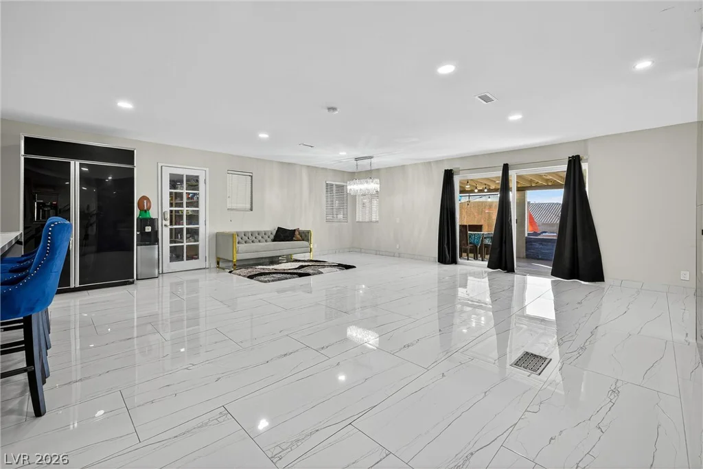 431 Fogg, Las Vegas, NV 89110