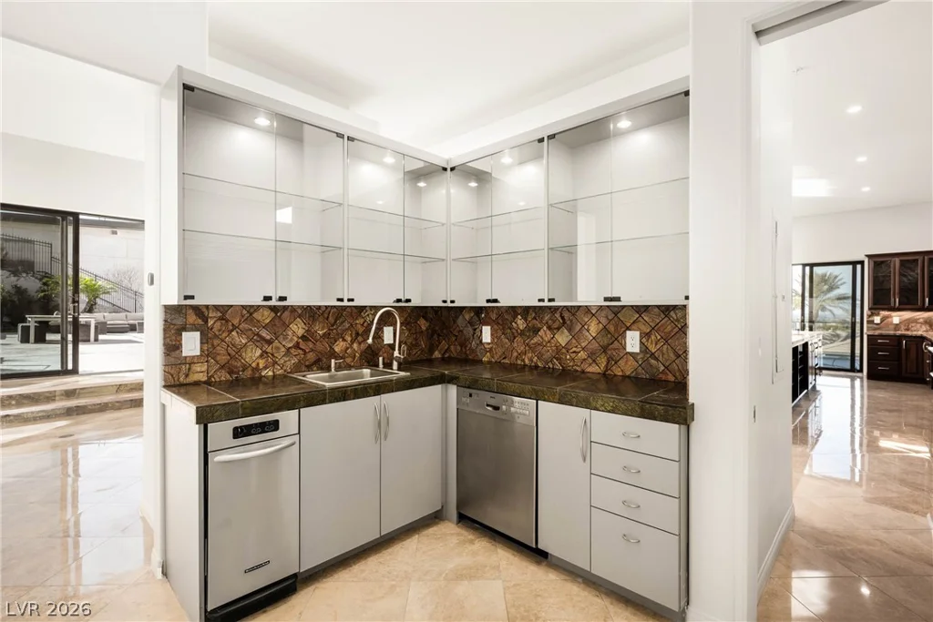 1703 Tangiers, Henderson, NV 89012