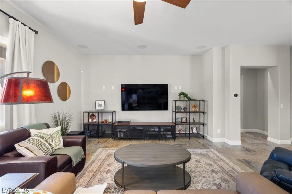 8717 Purple Wisteria, Las Vegas, NV 89131
