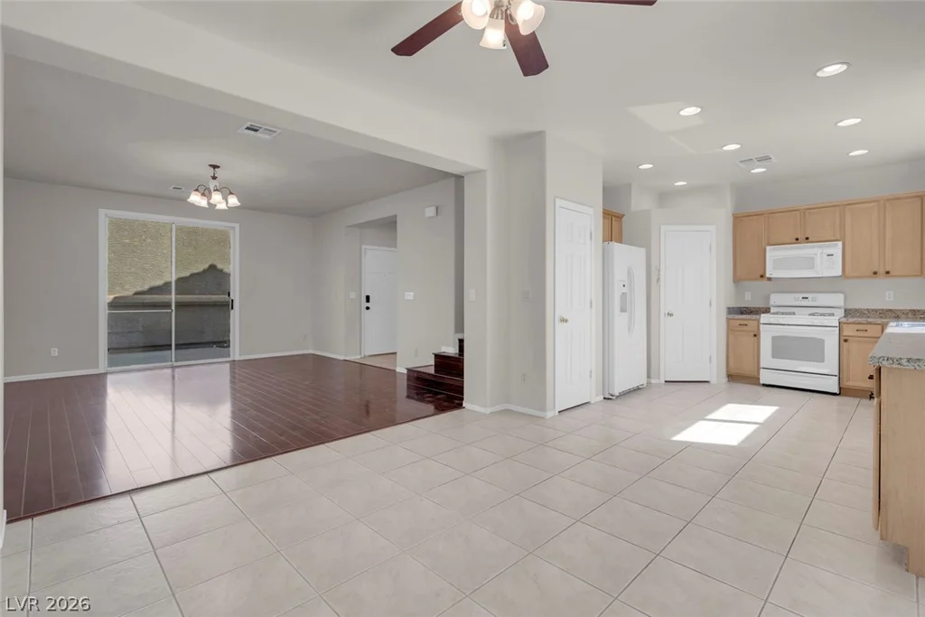 8833 Salvestrin Point, Las Vegas, NV 89148
