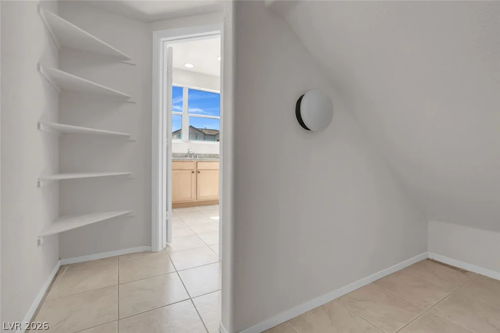 8833 Salvestrin Point, Las Vegas, NV 89148