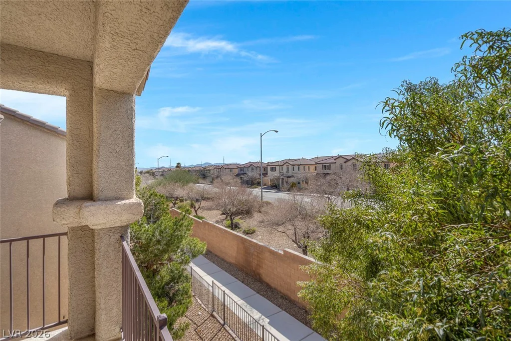 8833 Salvestrin Point, Las Vegas, NV 89148