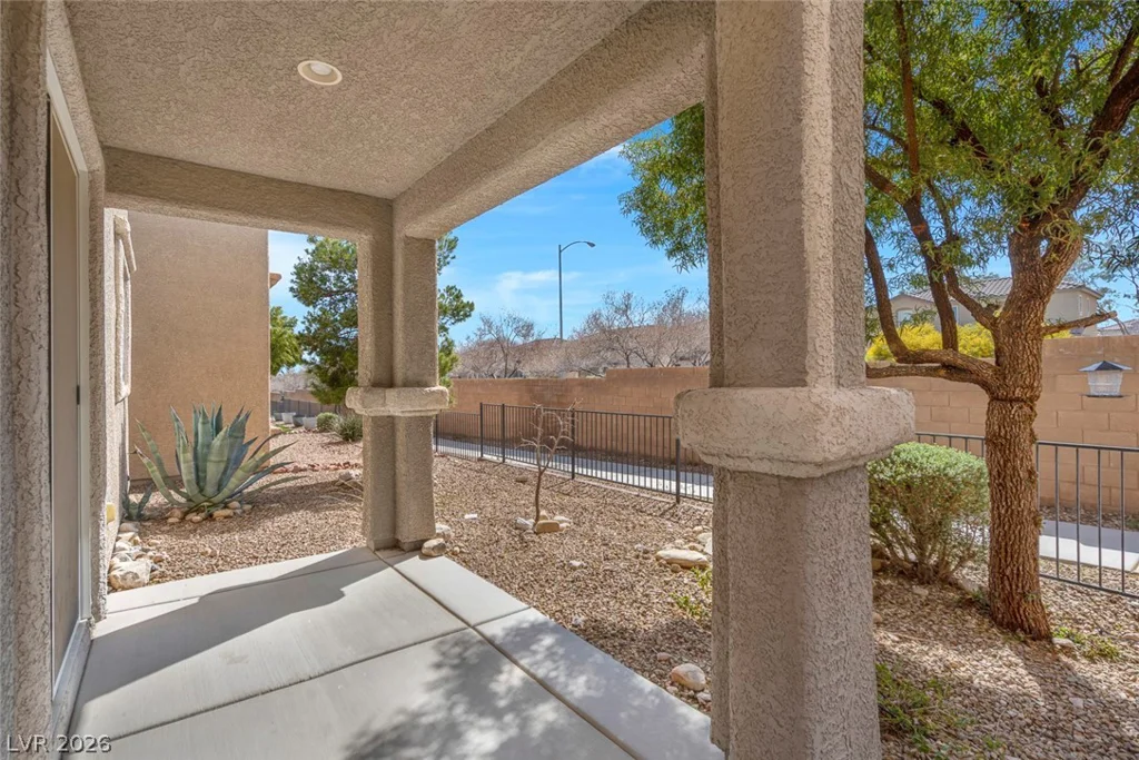 8833 Salvestrin Point, Las Vegas, NV 89148