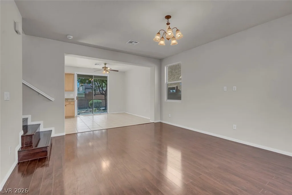 8833 Salvestrin Point, Las Vegas, NV 89148