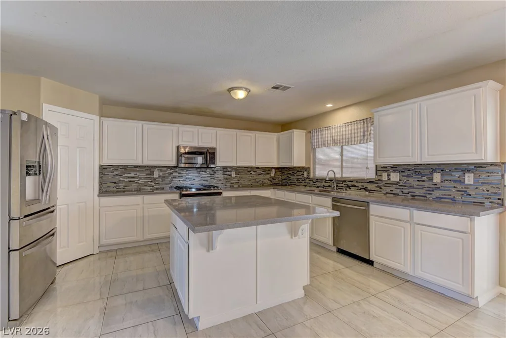 2619 Paradise Isle, North Las Vegas, NV 89031