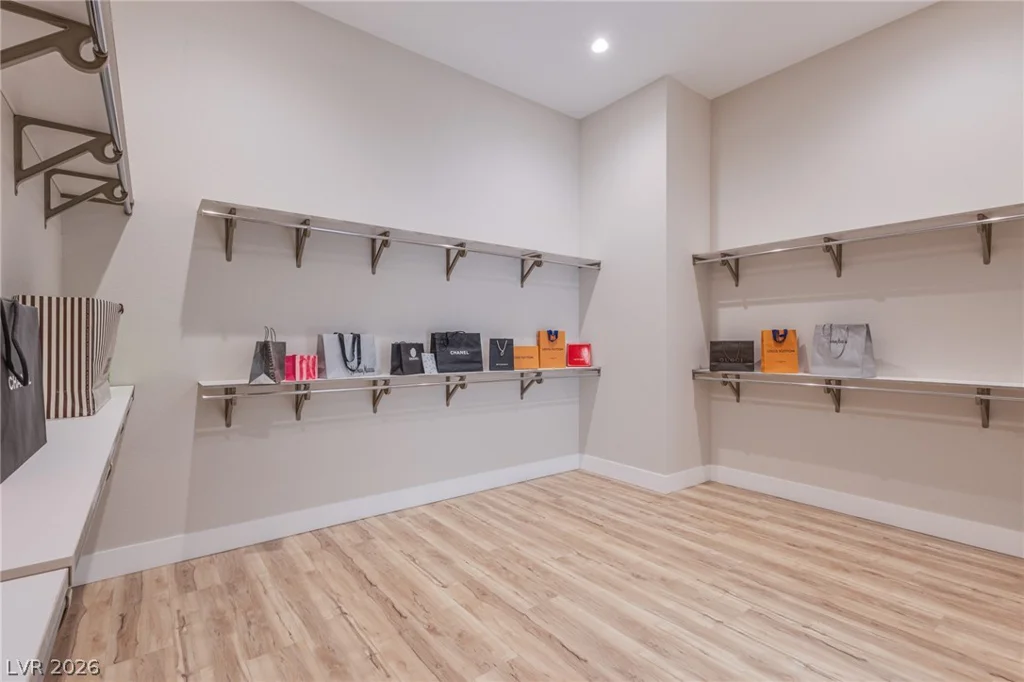 4750 Outlook Peak, Las Vegas, NV 89135