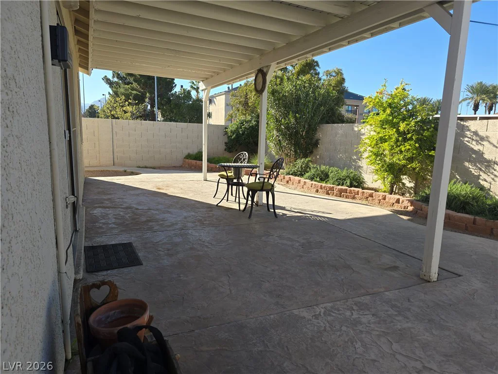 6676 Fredonia, Las Vegas, NV 89108