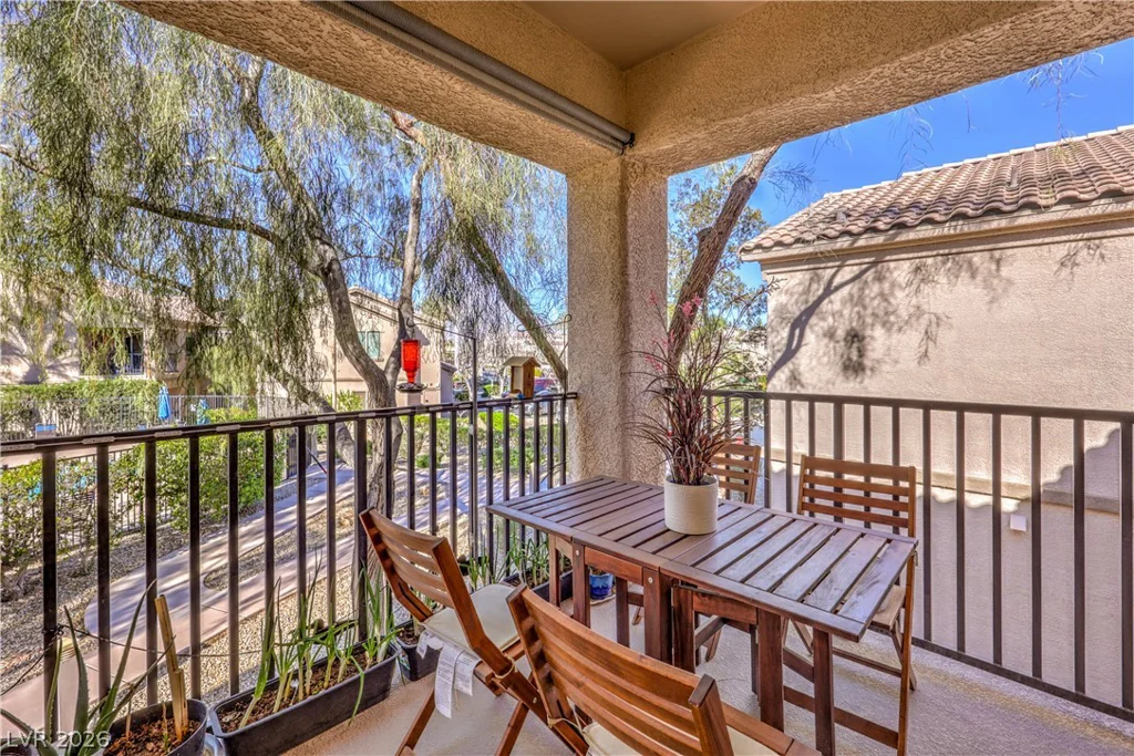 4705 Apulia, North Las Vegas, NV 89084