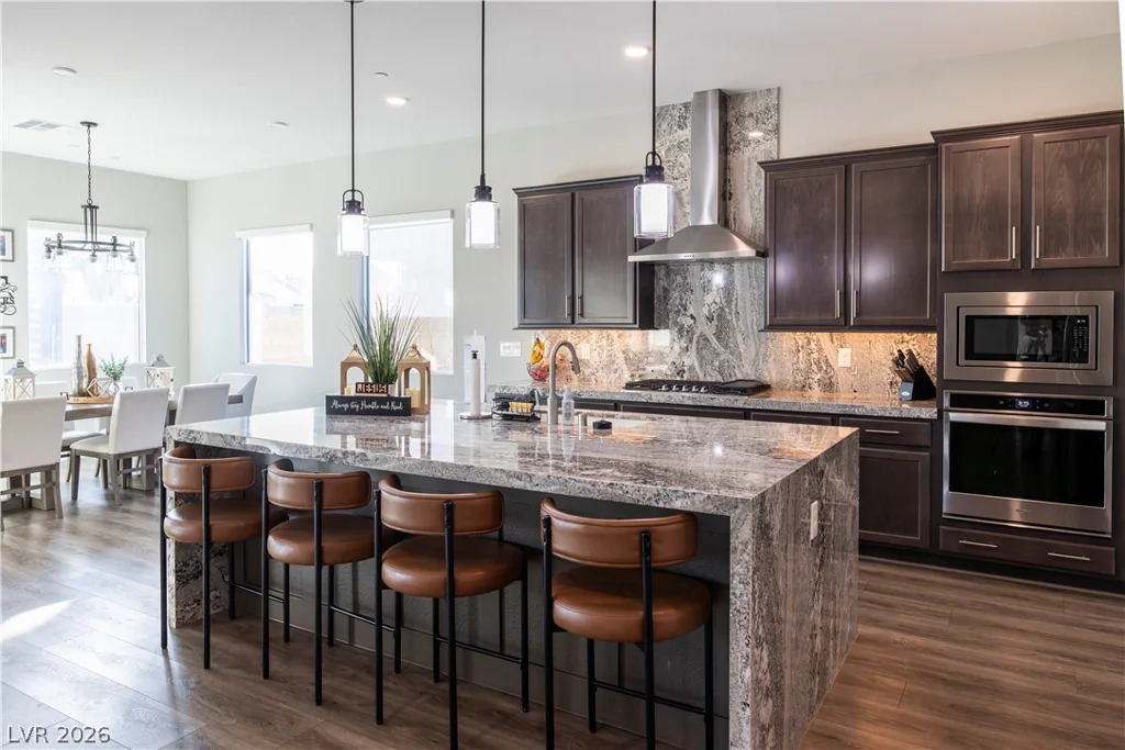 7433 Deschutes, Las Vegas, NV 89129