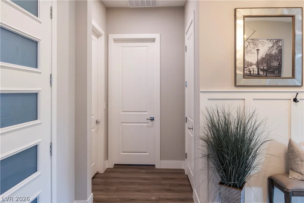 7433 Deschutes, Las Vegas, NV 89129