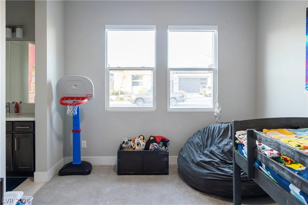 7433 Deschutes, Las Vegas, NV 89129
