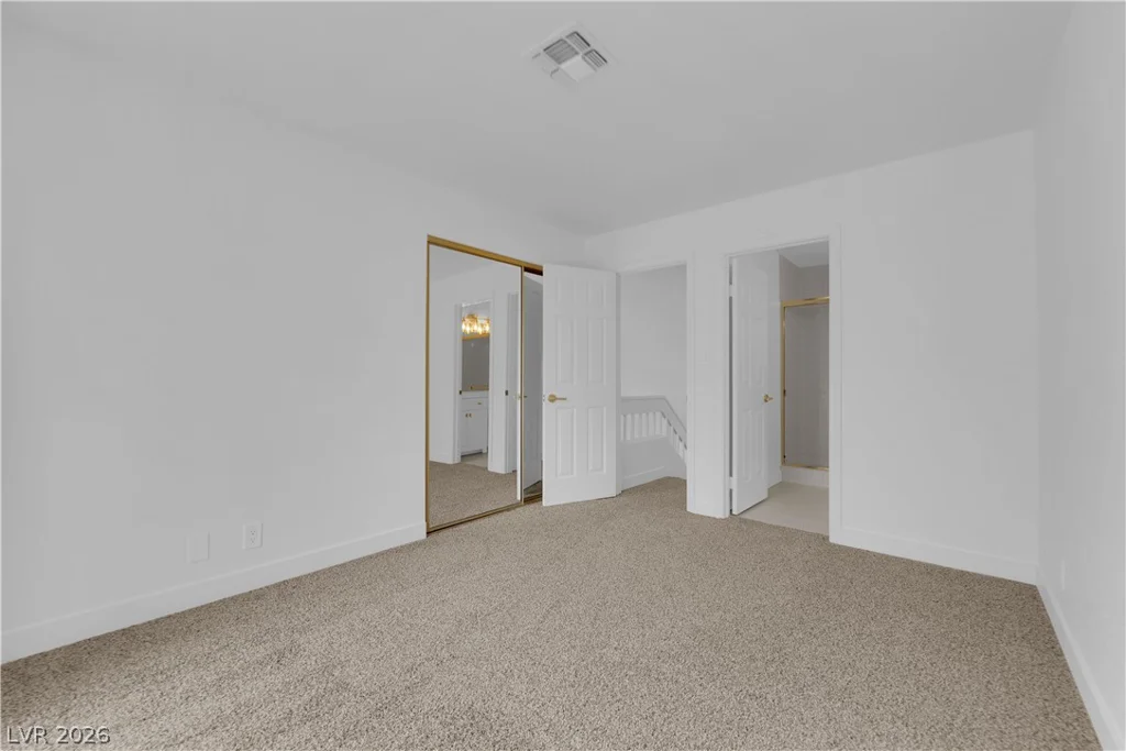 6940 Emerald Springs, Las Vegas, NV 89113