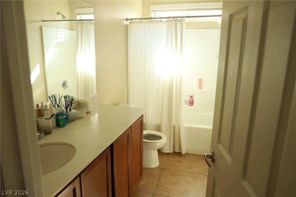 2851 Rough Green, Las Vegas, NV 89117