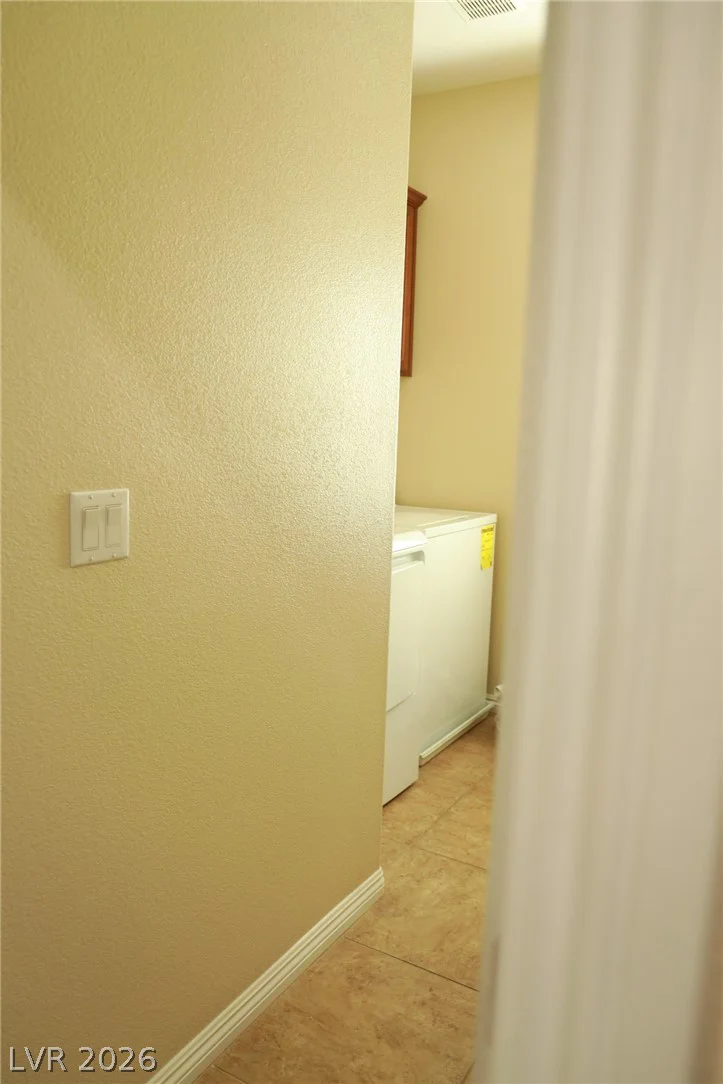 2851 Rough Green, Las Vegas, NV 89117