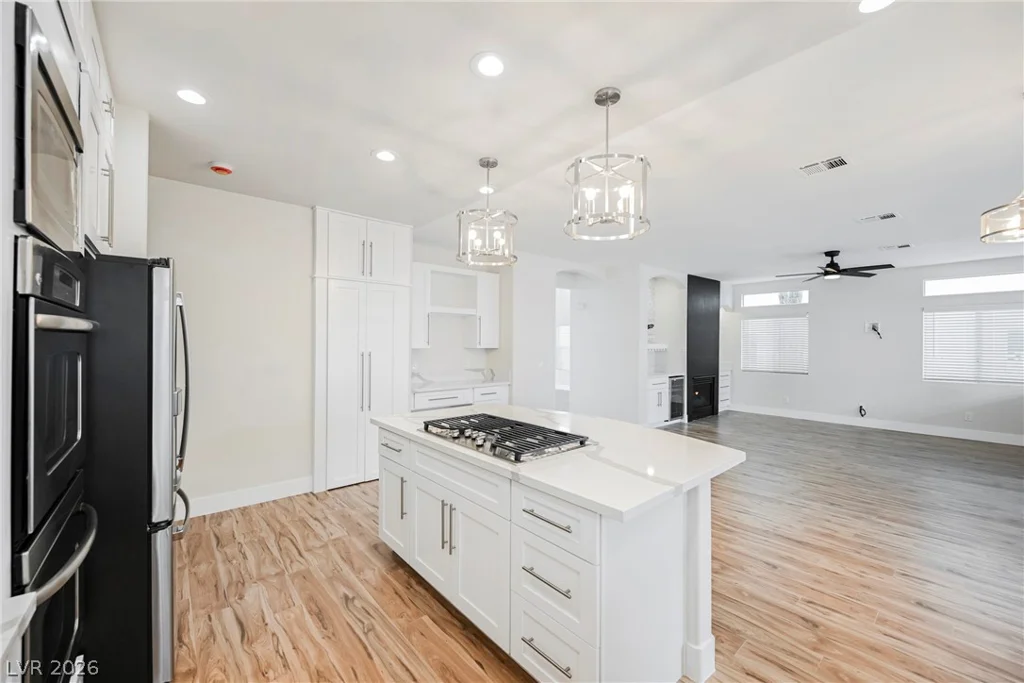 7464 Forestdale, Las Vegas, NV 89120