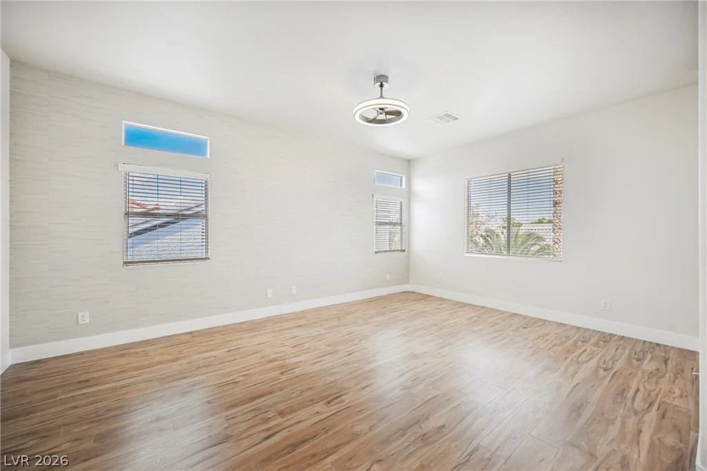 7464 Forestdale, Las Vegas, NV 89120