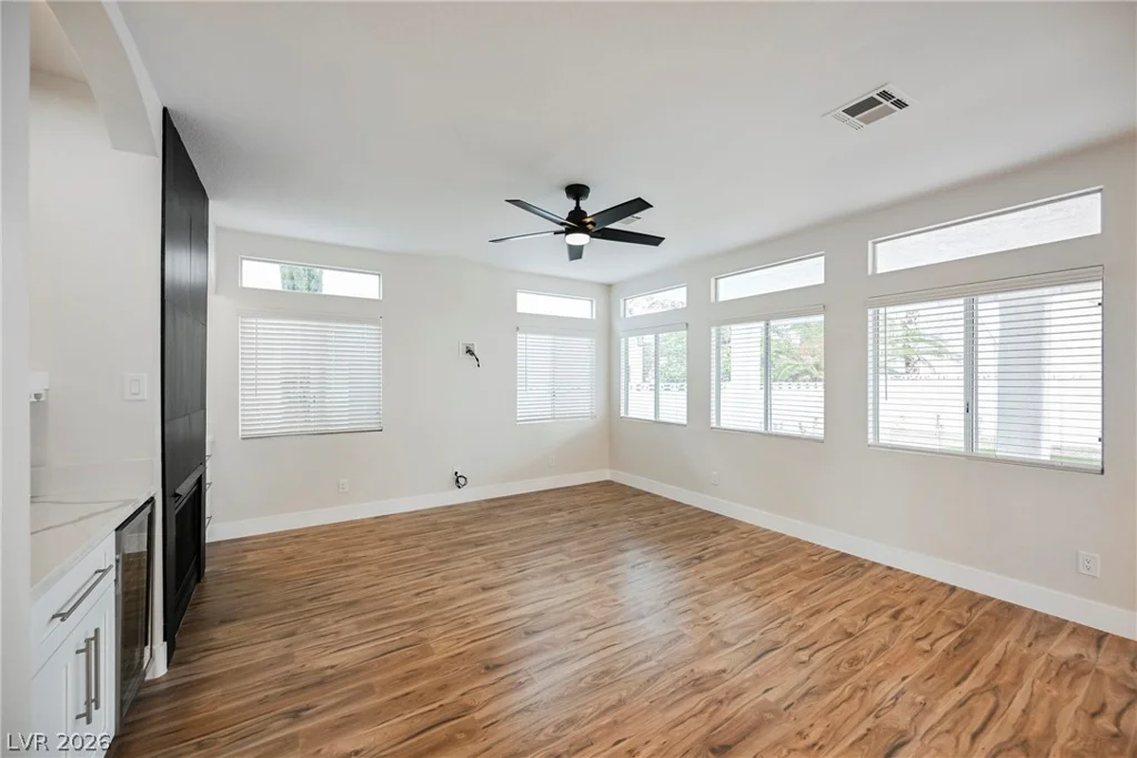 7464 Forestdale, Las Vegas, NV 89120