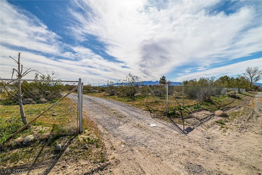 5721 Santovito, Pahrump, NV 89061