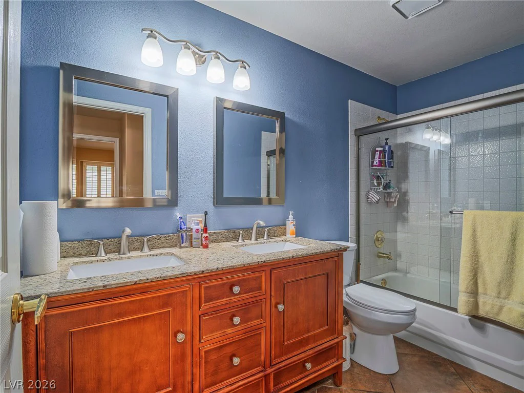 8245 Arch Bay, Las Vegas, NV 89128