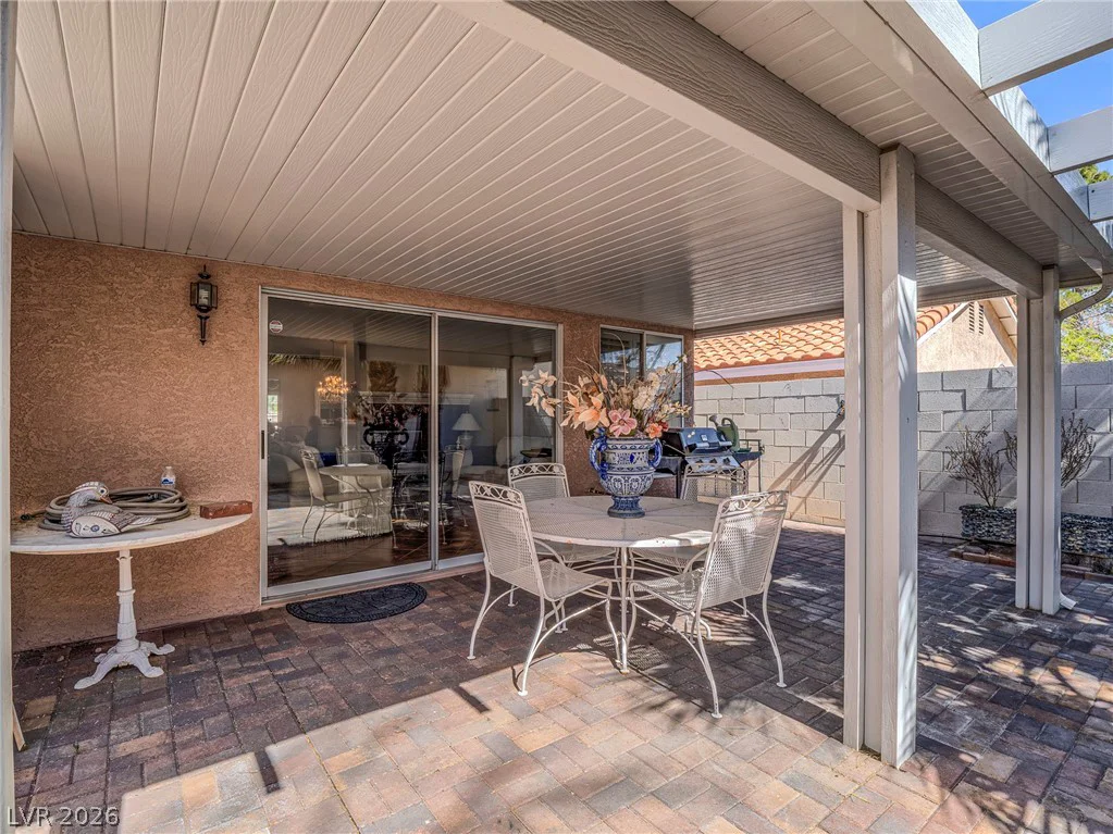 8245 Arch Bay, Las Vegas, NV 89128