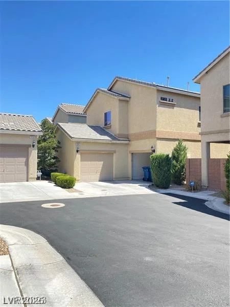 9562 Volk, Las Vegas, NV 89178