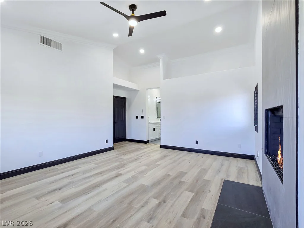 4901 Portraits, Las Vegas, NV 89149
