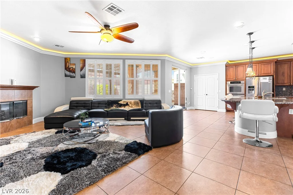 6855 Desert Island, Las Vegas, NV 89149