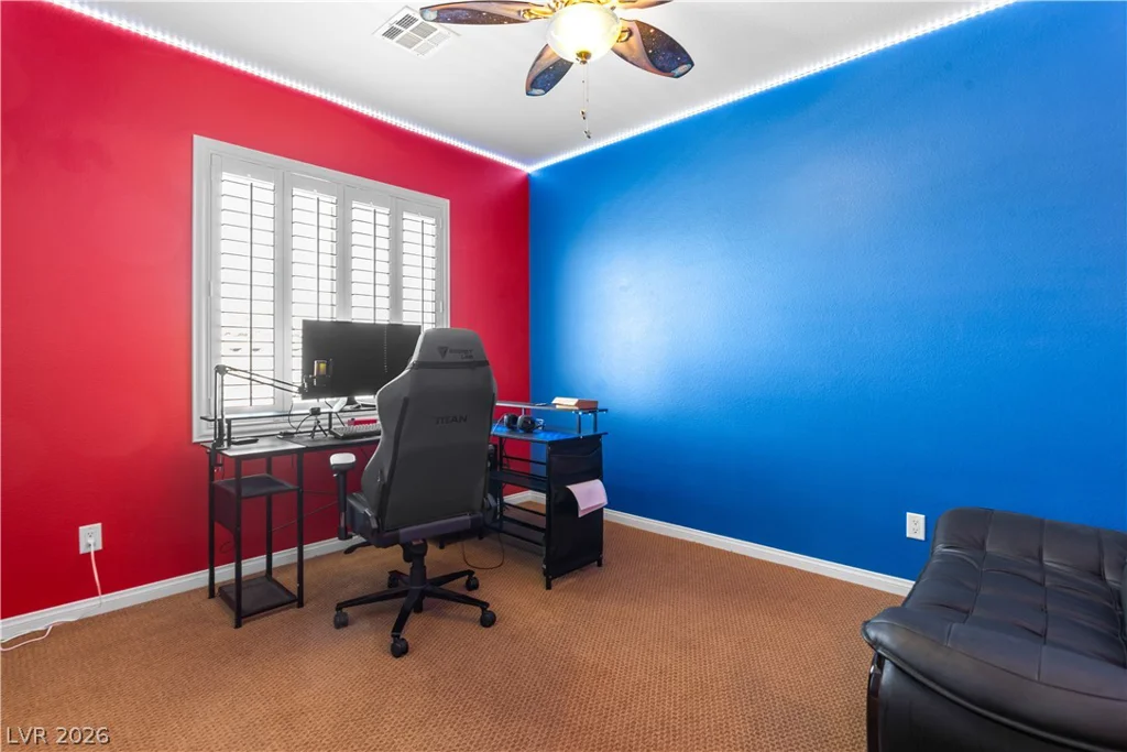 6855 Desert Island, Las Vegas, NV 89149
