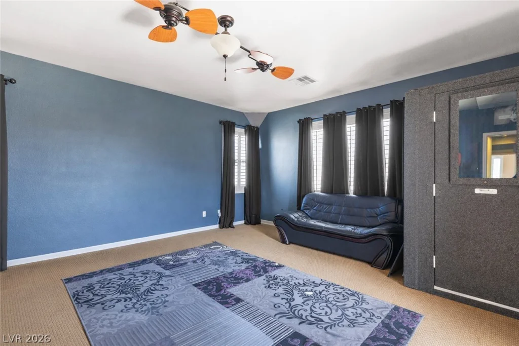 6855 Desert Island, Las Vegas, NV 89149