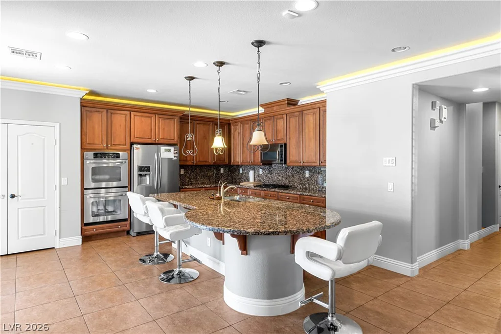 6855 Desert Island, Las Vegas, NV 89149