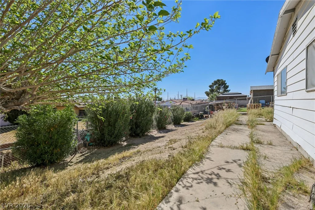 2608 Englestad, North Las Vegas, NV 89030