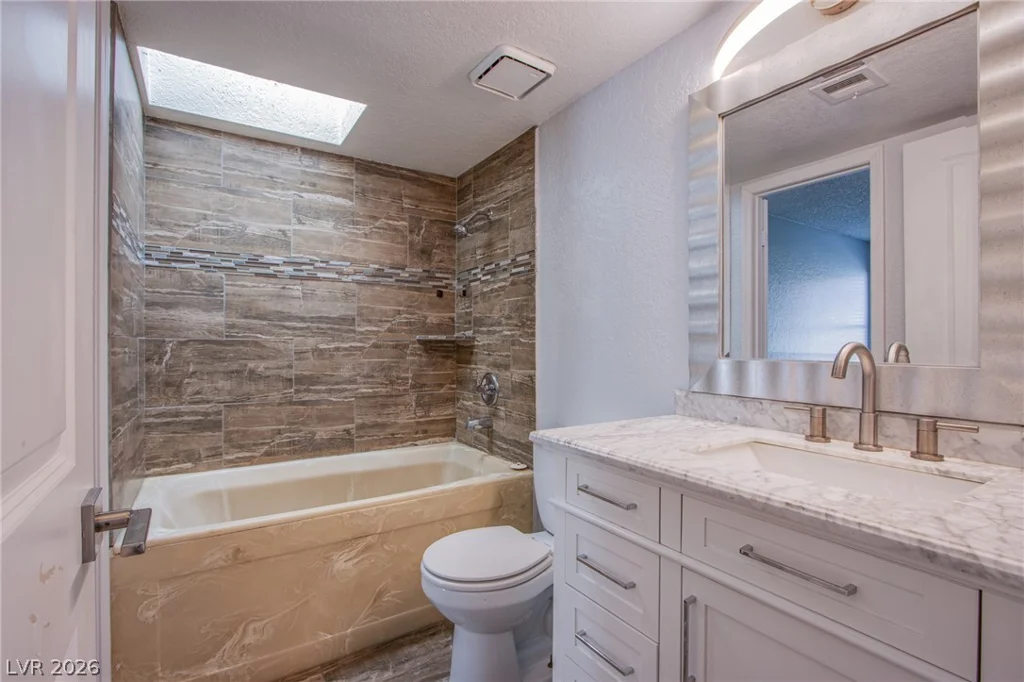 2205 Sun, North Las Vegas, NV 89030