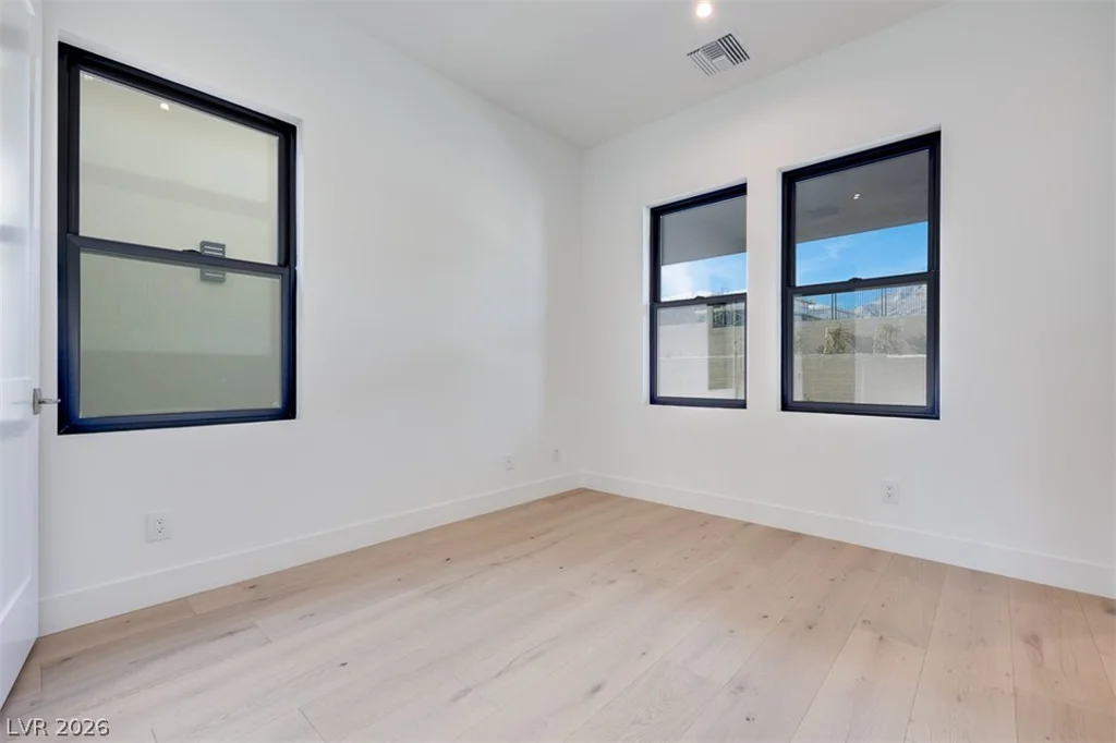 125 Tiller Point, Las Vegas, NV 89138