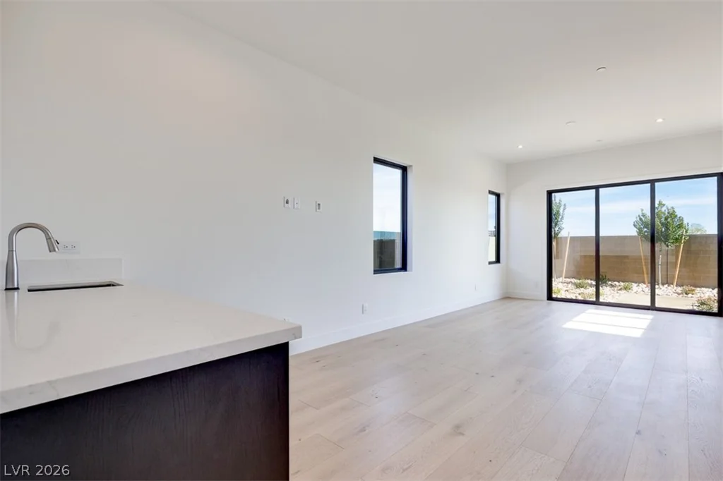125 Tiller Point, Las Vegas, NV 89138