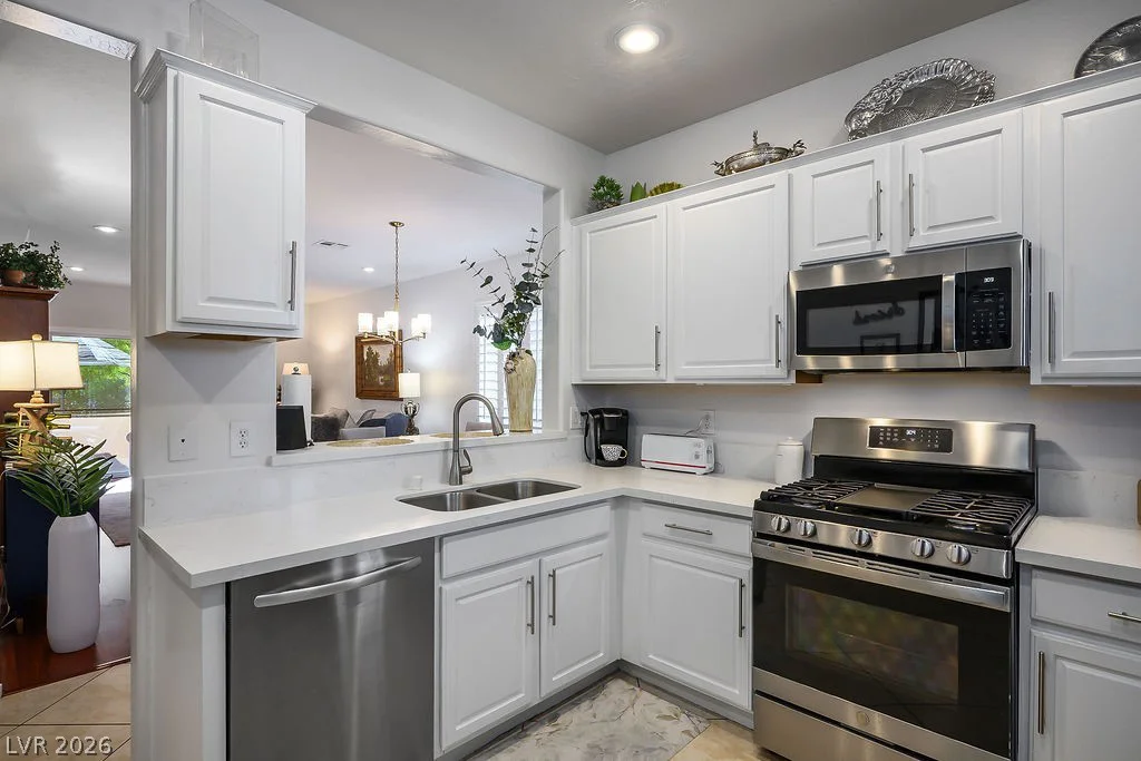 2565 Cosmic Dust, Henderson, NV 89044