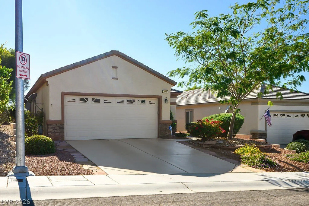 2565 Cosmic Dust, Henderson, NV 89044