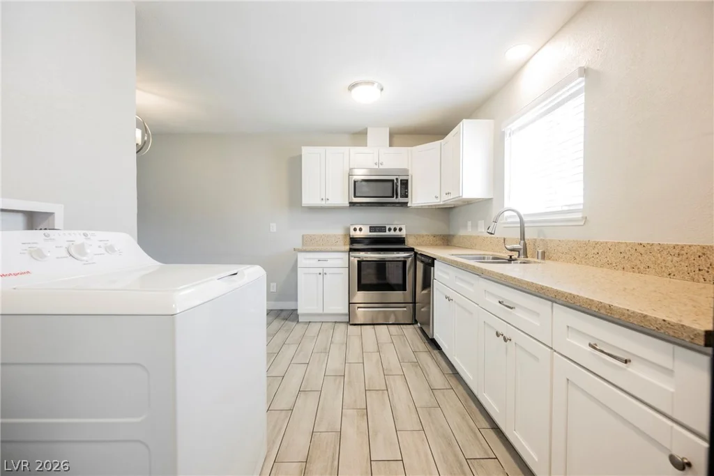 135 Greenbriar Townhouse, Las Vegas, NV 89121