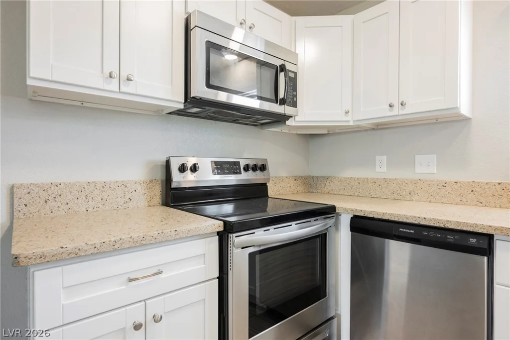 135 Greenbriar Townhouse, Las Vegas, NV 89121