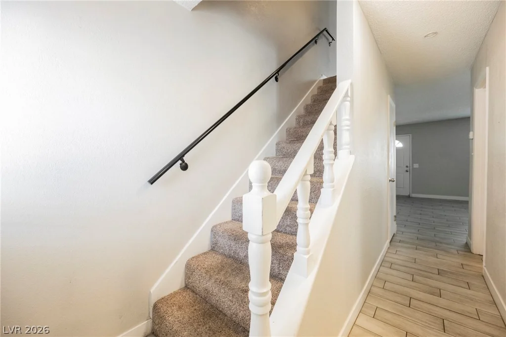 135 Greenbriar Townhouse, Las Vegas, NV 89121