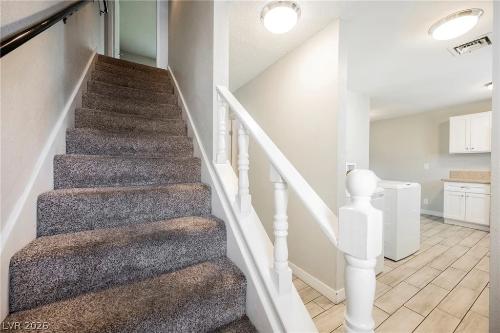 135 Greenbriar Townhouse, Las Vegas, NV 89121