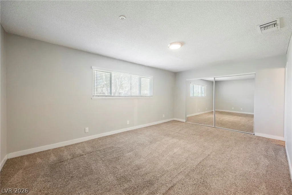 135 Greenbriar Townhouse, Las Vegas, NV 89121